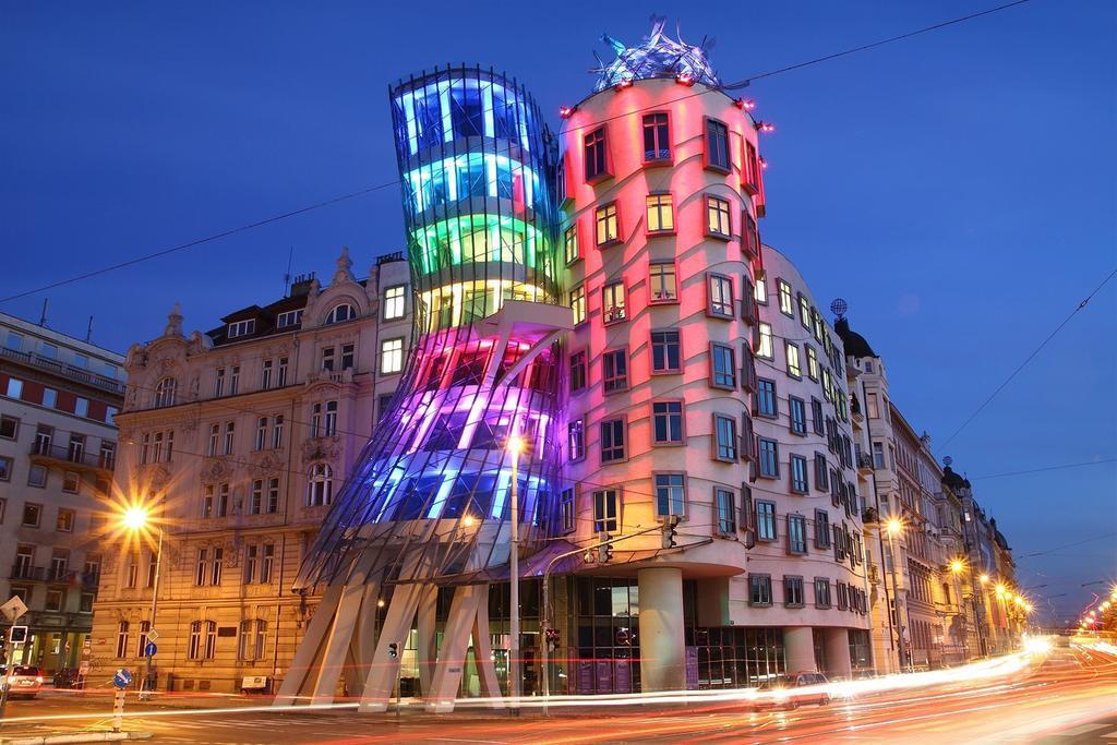 Apartments Resslova By The Dancing House Prague Luaran gambar